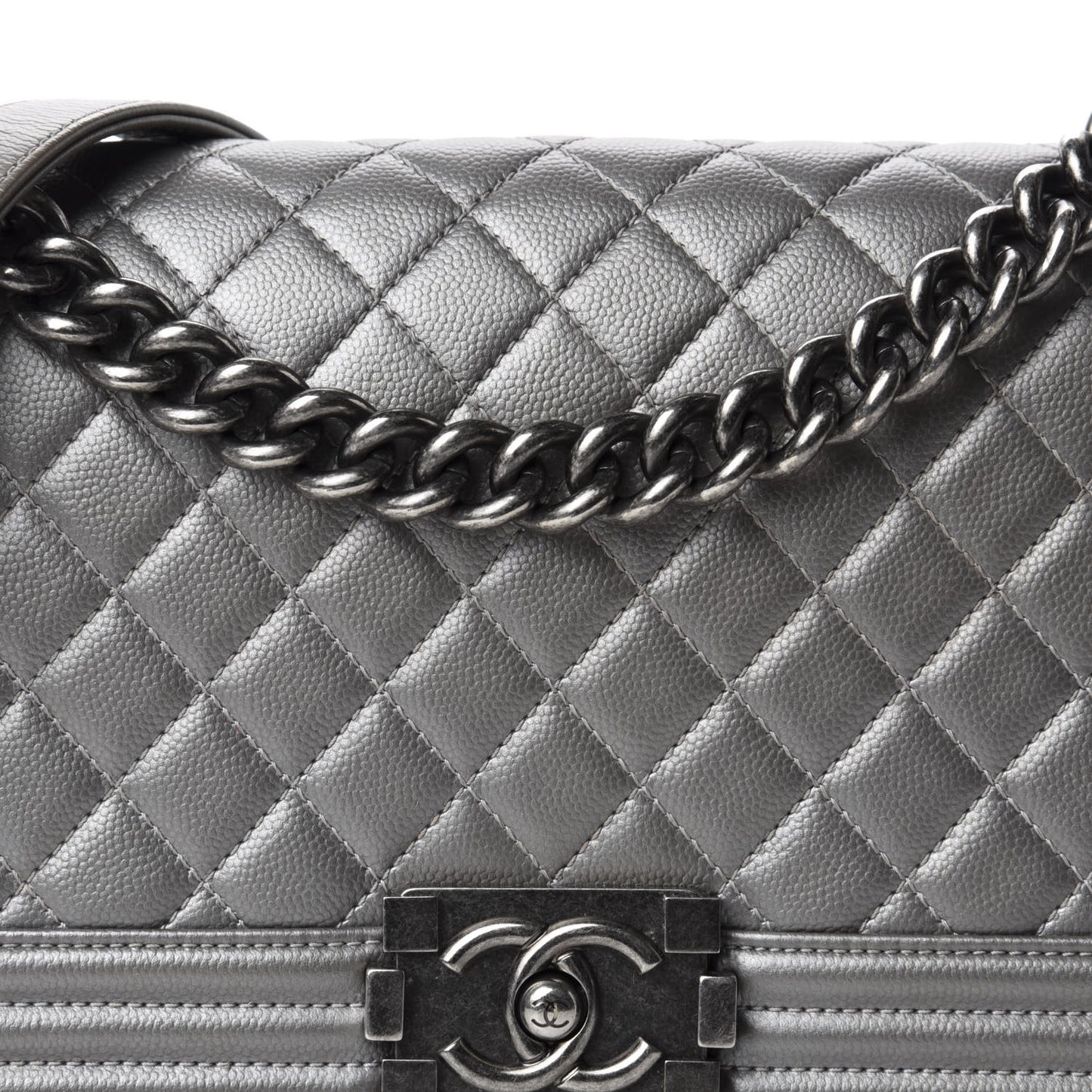 Metallic Caviar Quilted Medium Boy Flap Silver
