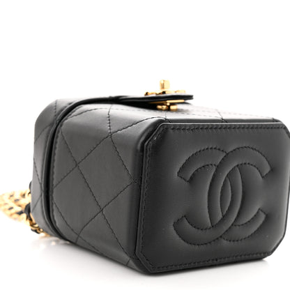 Chanel Lambskin Quilted Vanity Clutch With Chain Black 9 of 11