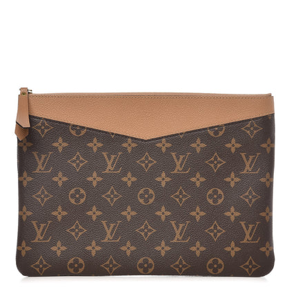 Louis Vuitton Monogram Daily Pouch Sesame 1 of 9