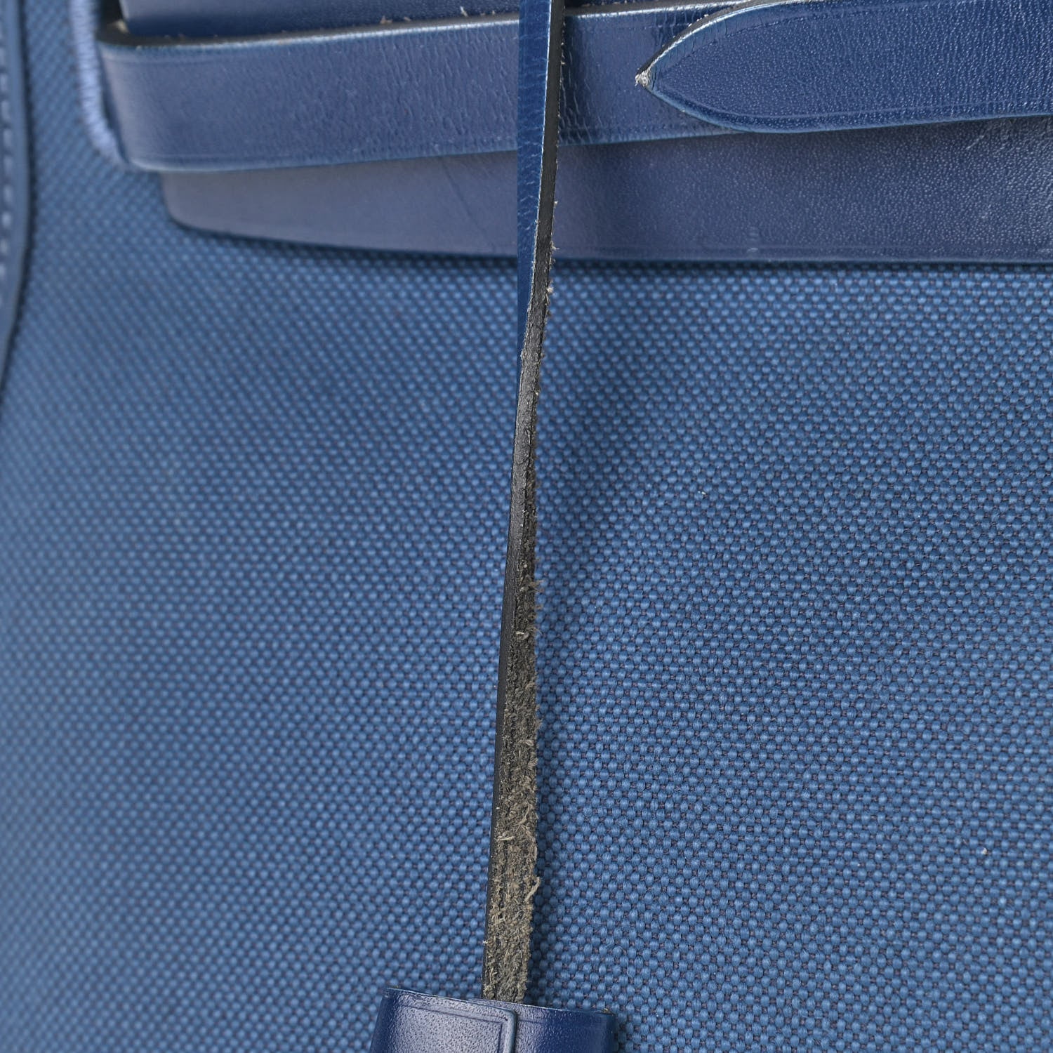 Hermes Vache Hunter Toile Herbag Zip 31 PM Bleu Brighton Bleu Saphir 19 of 22
