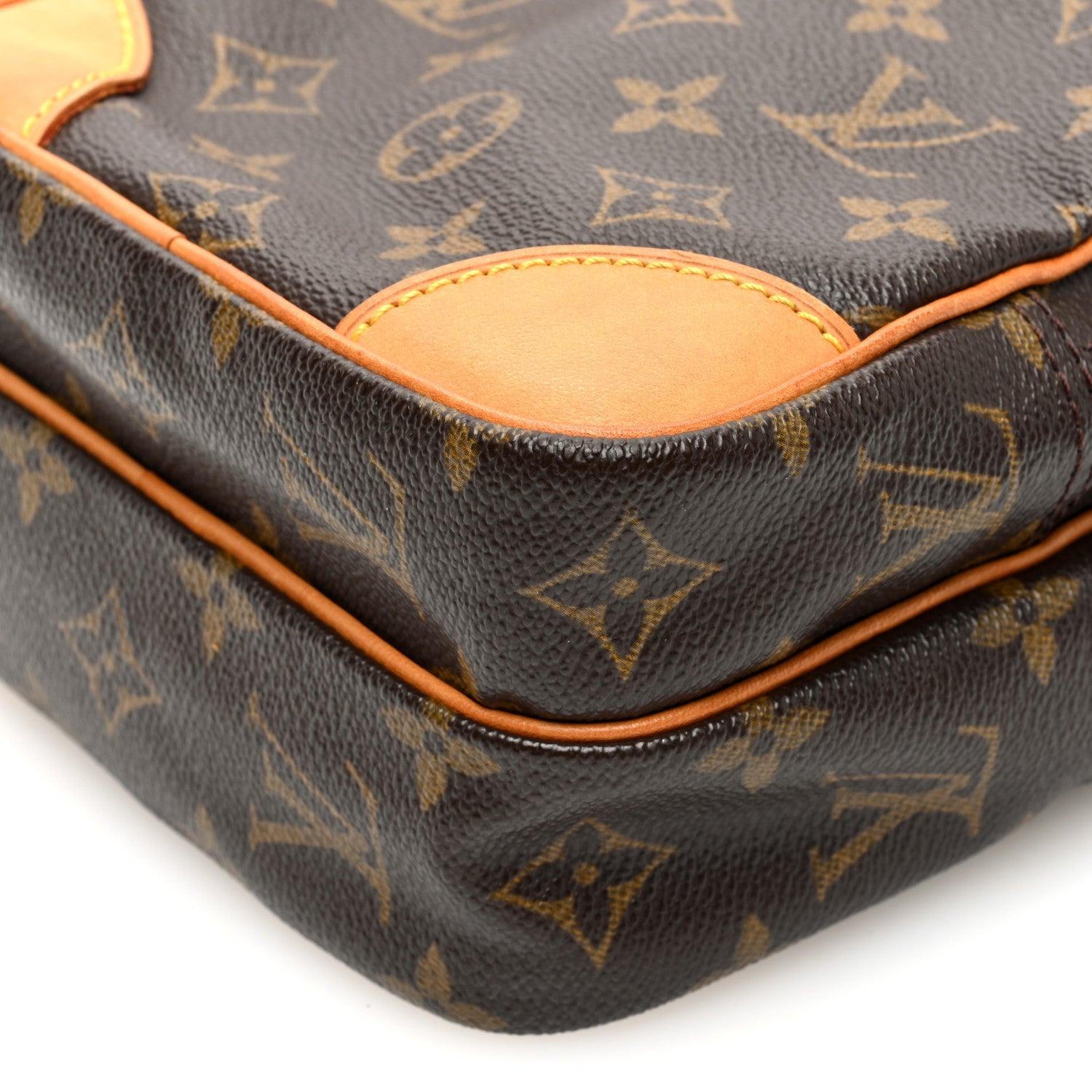 Louis Vuitton Monogram Amazone 9 of 10