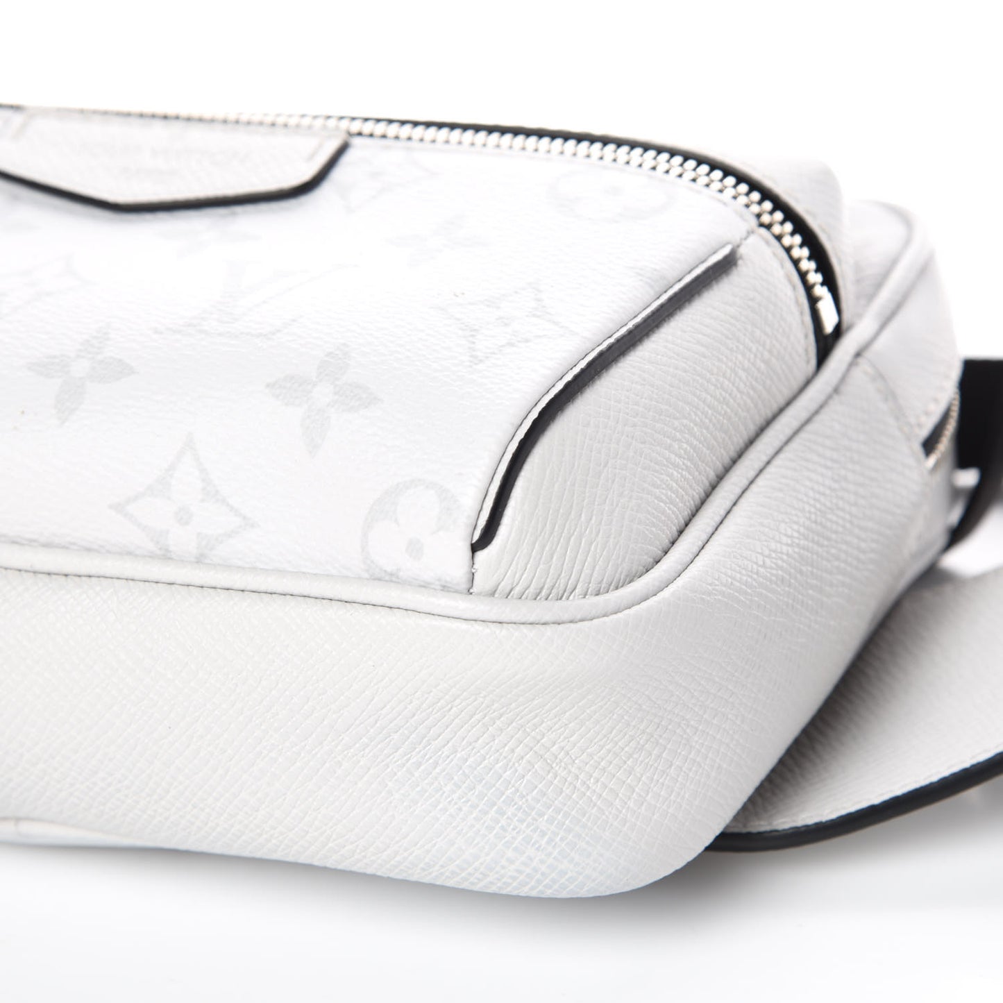 Taiga Monogram Outdoor Bumbag White