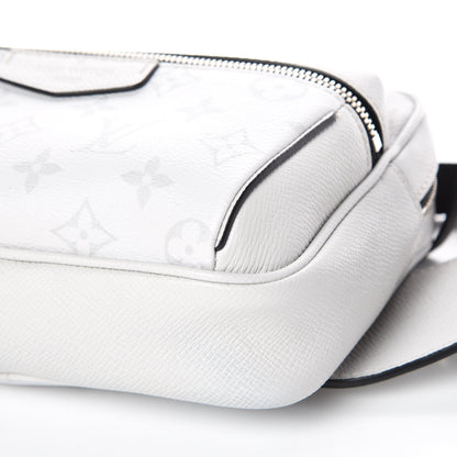 Louis Vuitton Taiga Monogram Outdoor Bumbag White 10 of 12