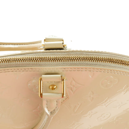 Louis Vuitton Vernis Alma GM Blanc Corail 8 of 10