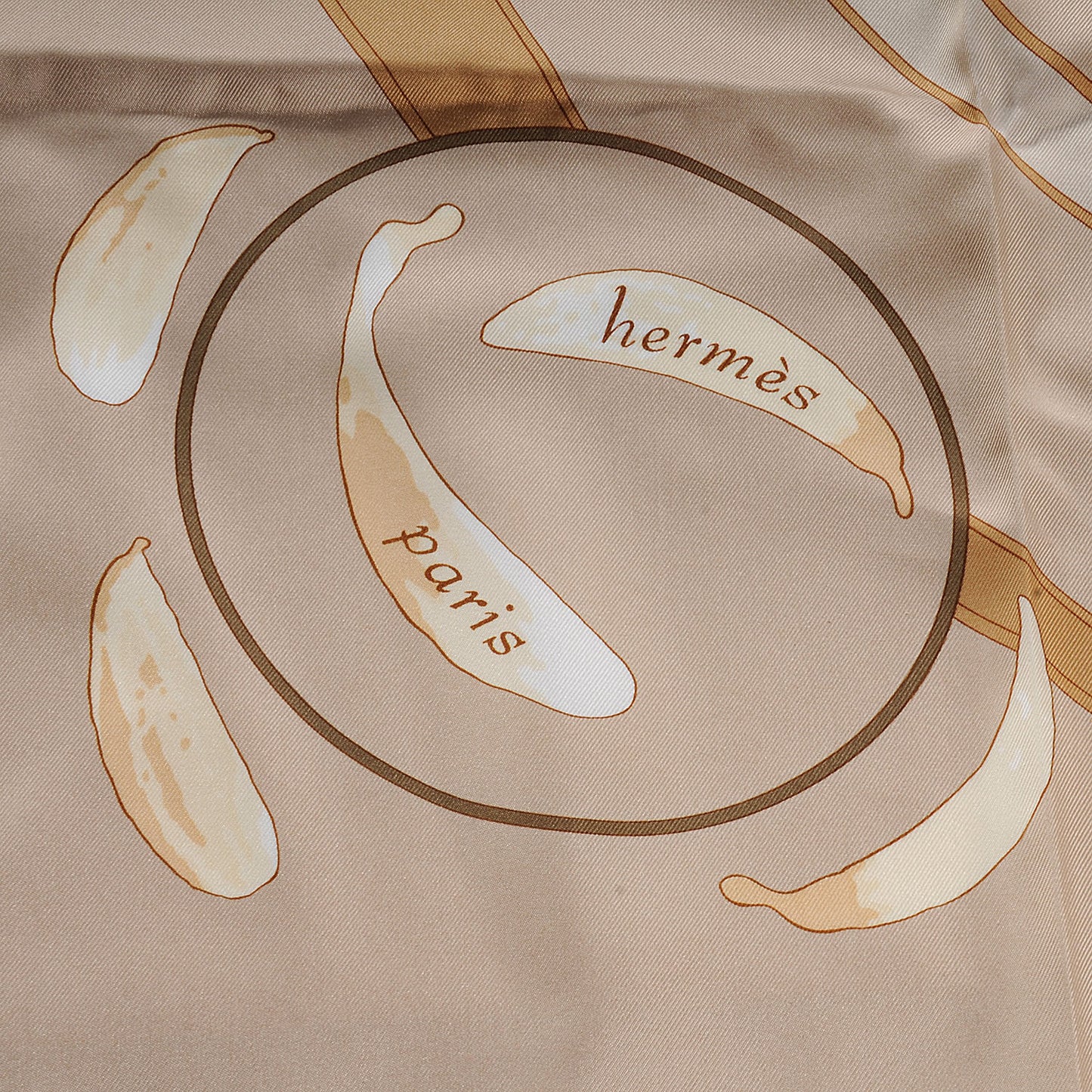 Silk Au Gre Du Vent Scarf 90 Beige