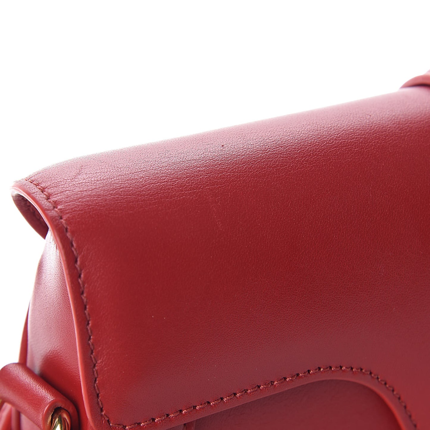 Satinated Calfskin Besace Small 16 Red