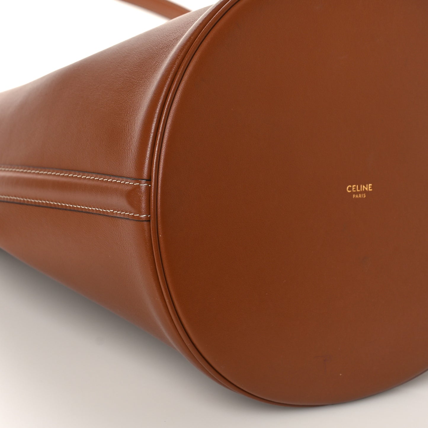 Smooth Calfskin Bucket 16 Bag Tan