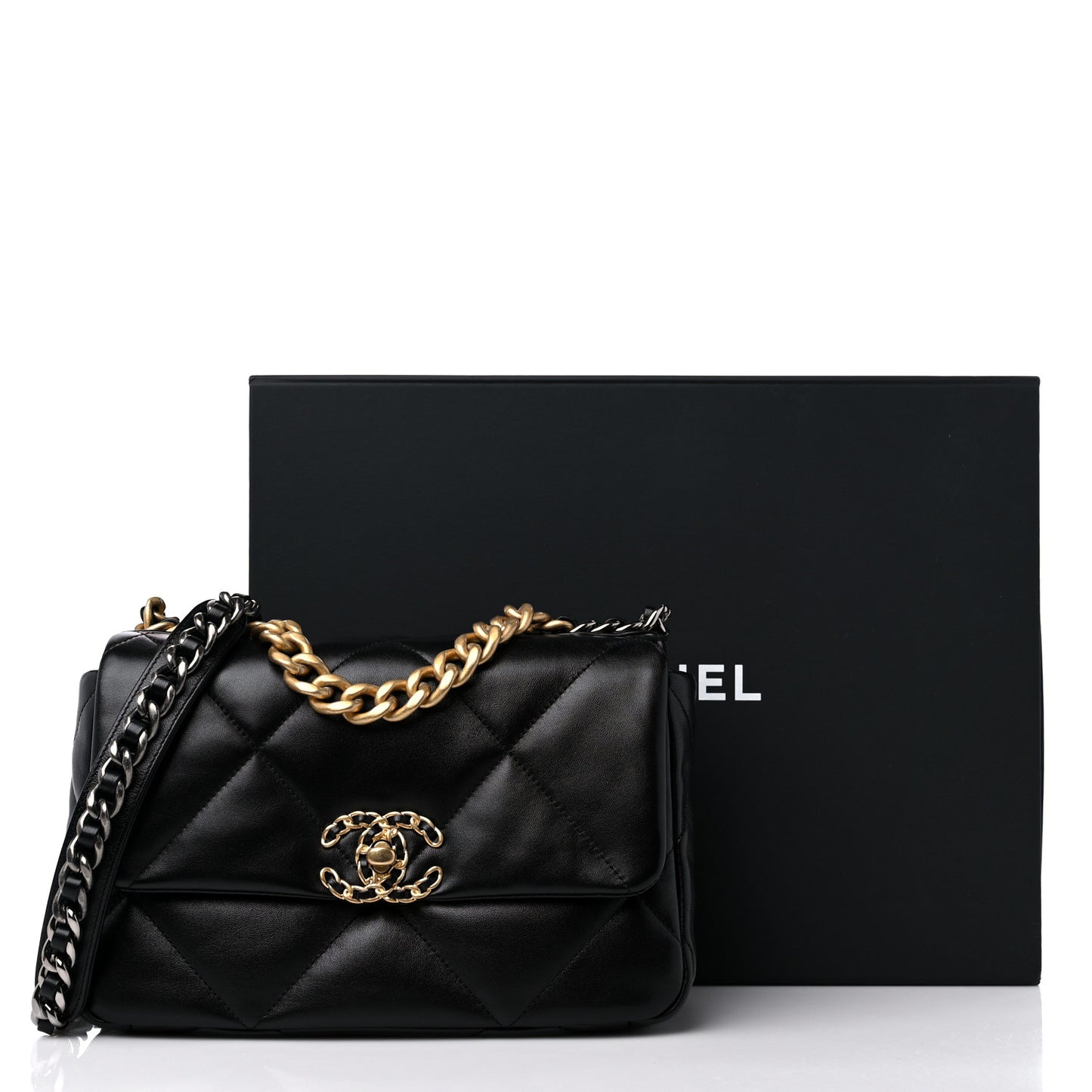 Lambskin Quilted Medium Chanel 19 Flap Black