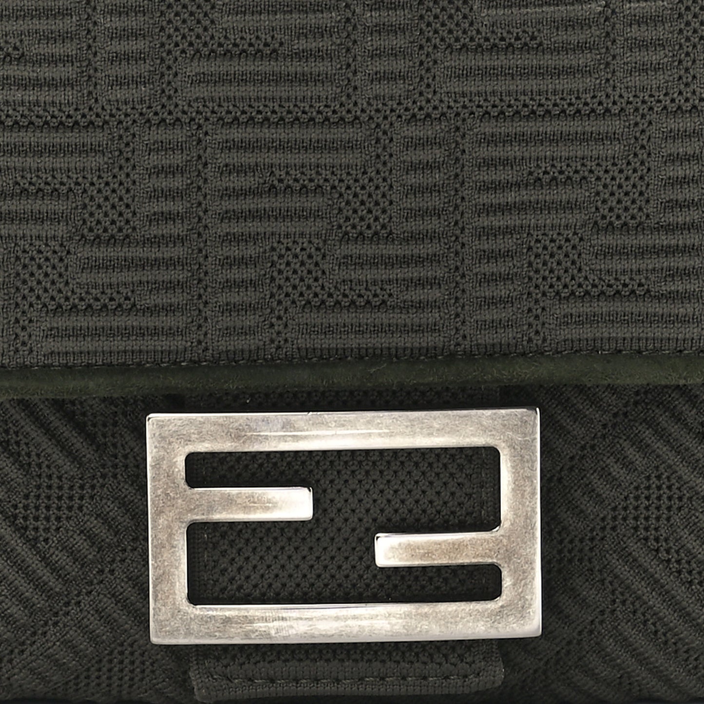 Technical Fabric FF Midi Chain Baguette Oliva