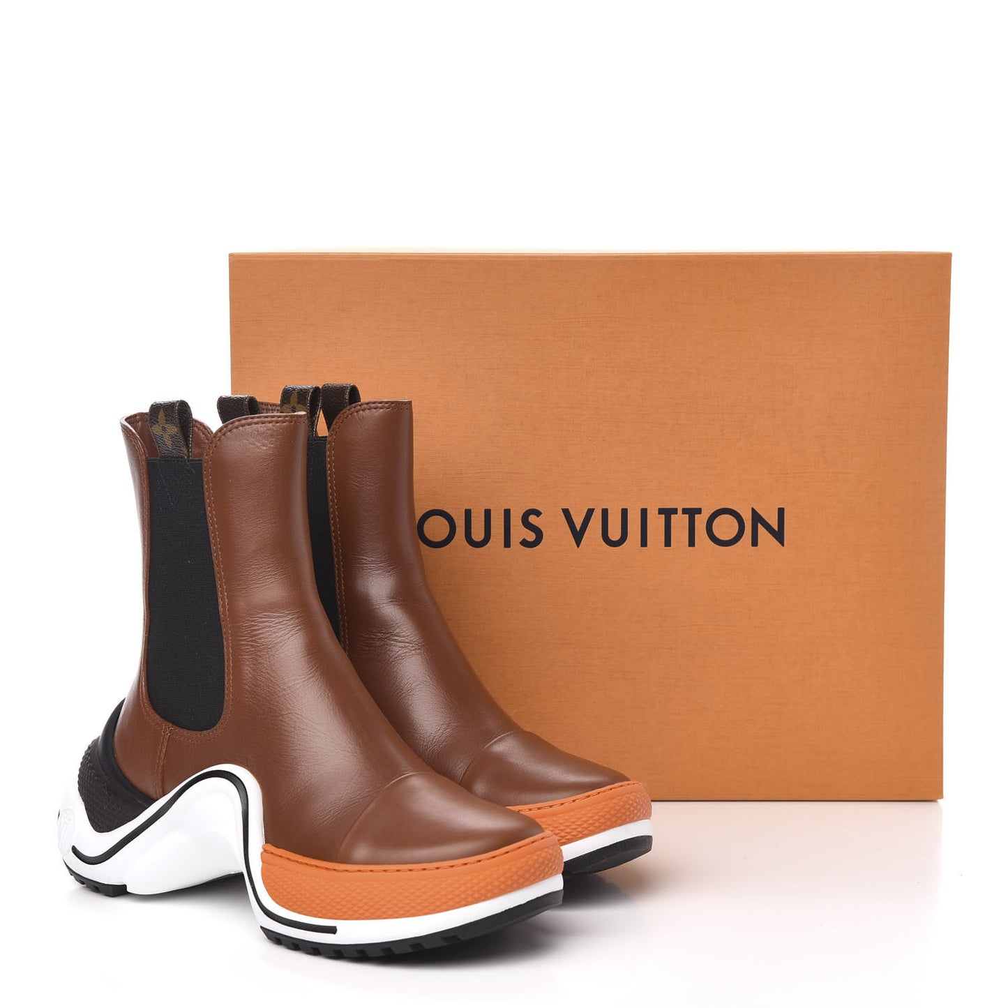 Calfskin Archlight Flat Chelsea Boots 36 Cognac Brown