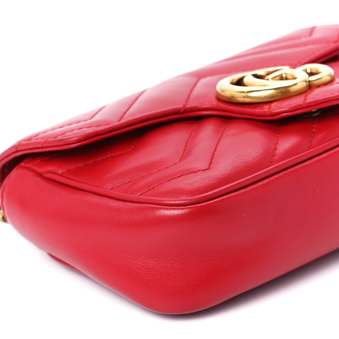 Calfskin Matelasse Super Mini GG Marmont Shoulder Bag Hibiscus Red