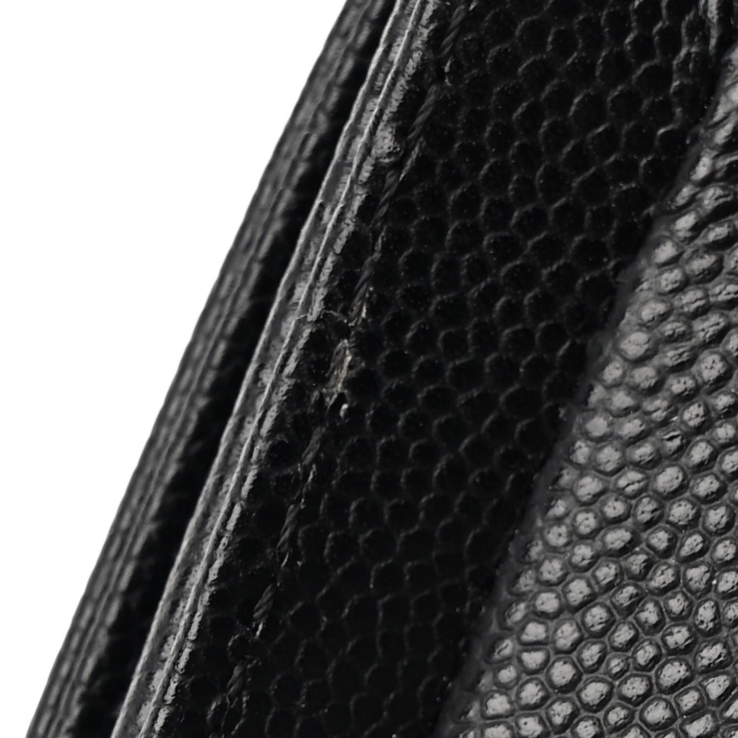 Caviar Quilted Medium Boy Flap Black