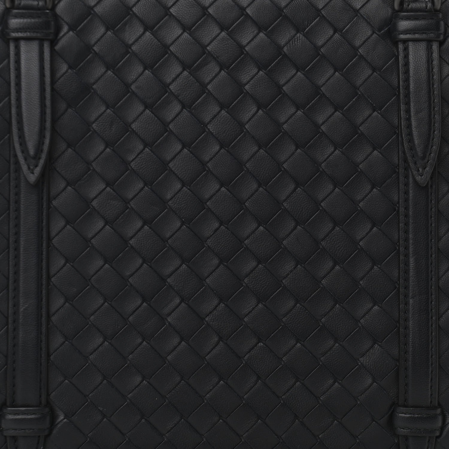 Bottega Veneta Nappa Intrecciato Shoulder Bag Black 7 of 9