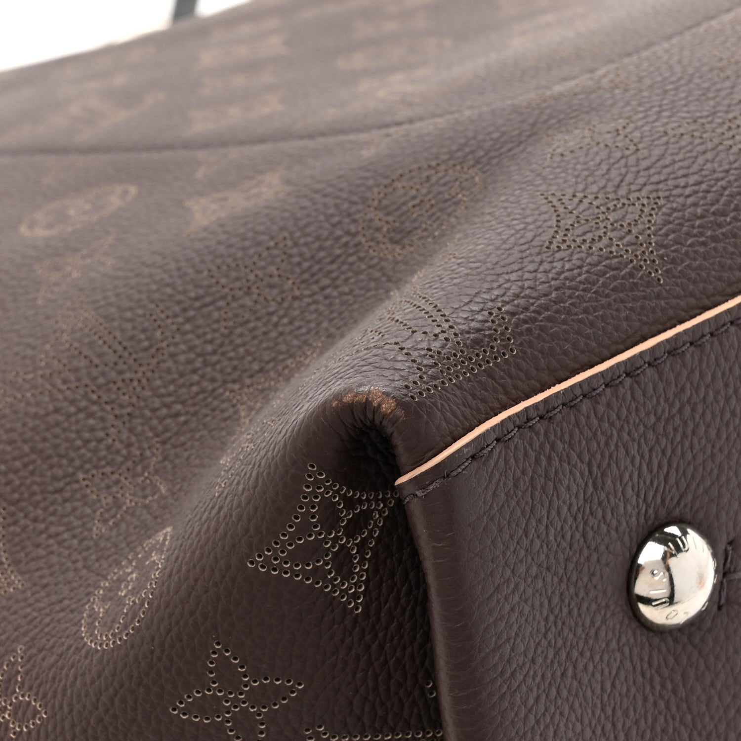 Louis Vuitton Mahina Carmel Hobo Chocolate 15 of 17