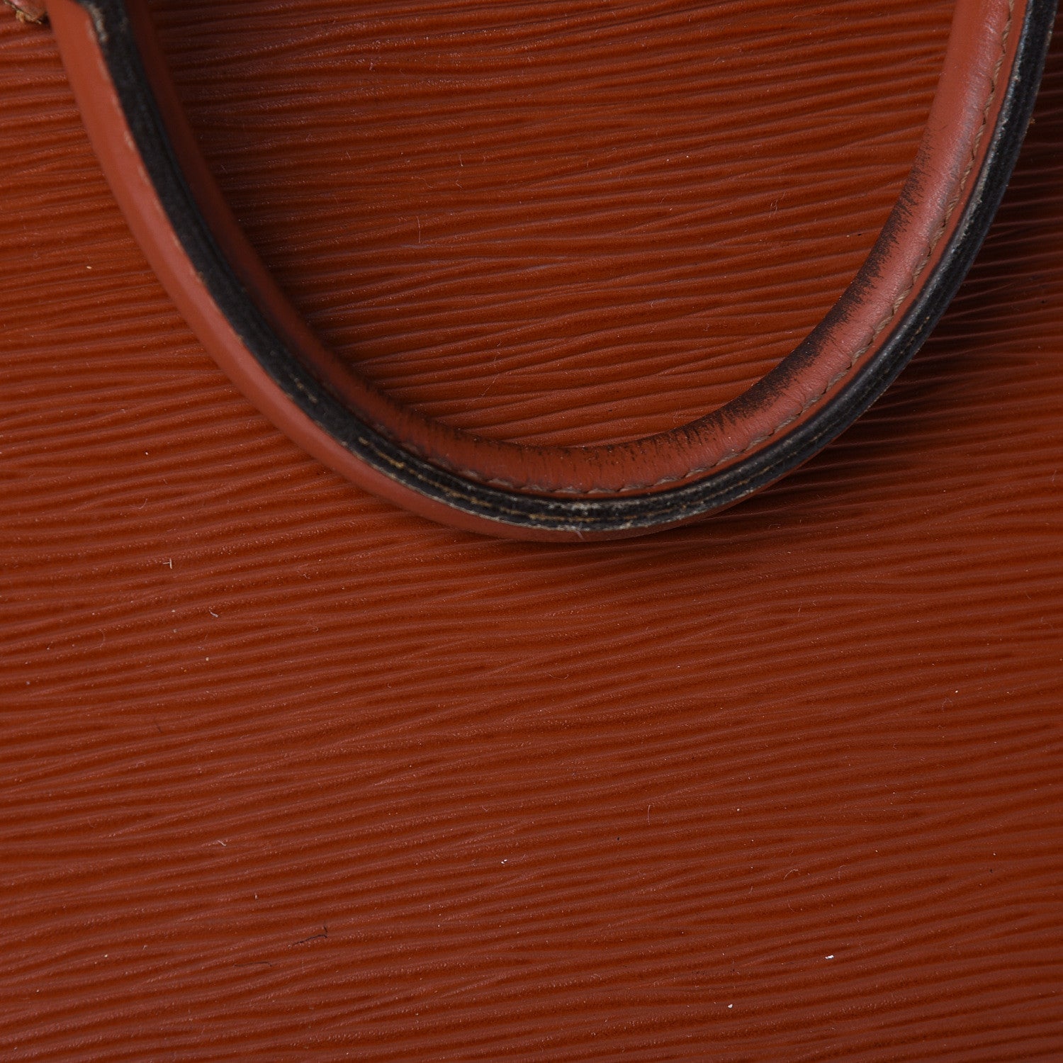 Louis Vuitton Epi Alma PM Kenyan Fawn 8 of 19