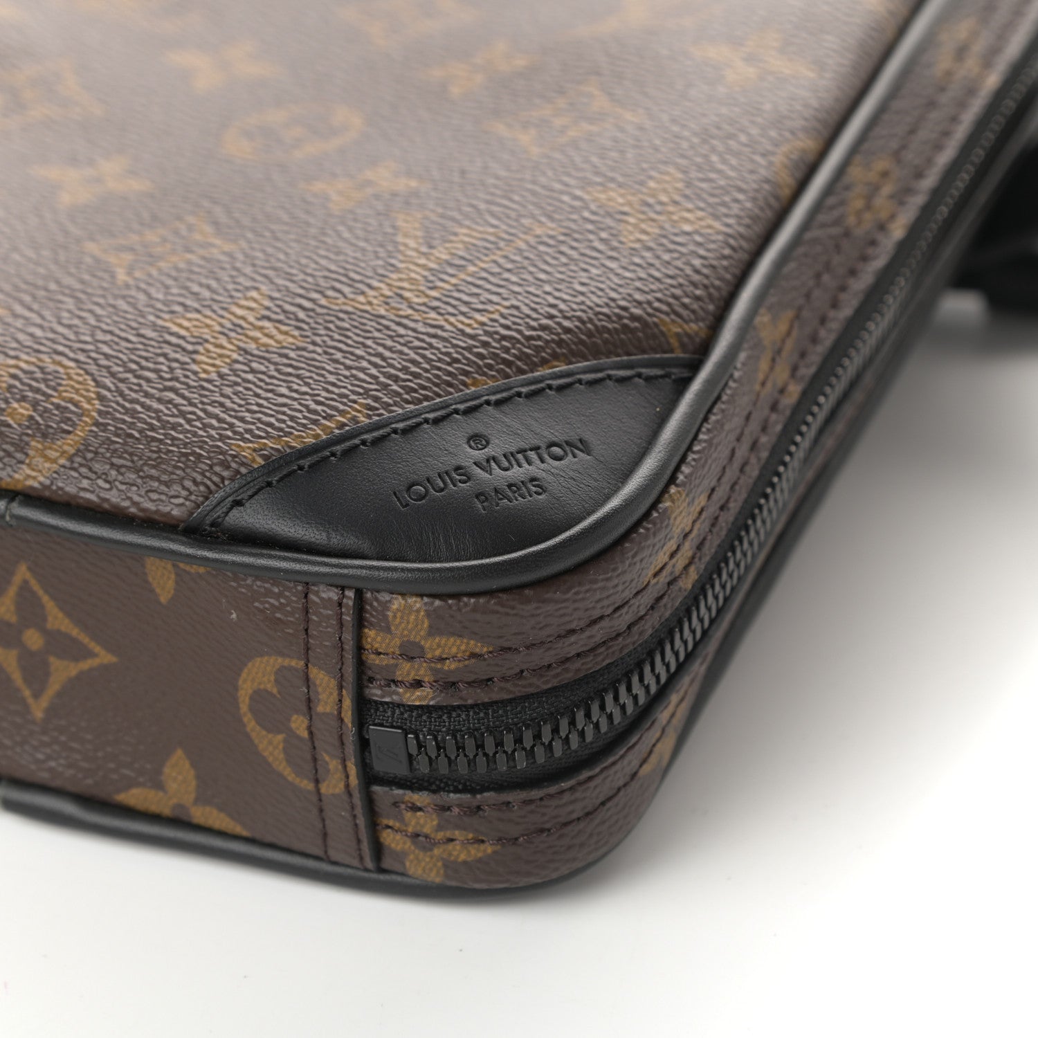 Louis Vuitton Monogram Utility Side Bag 8 of 8