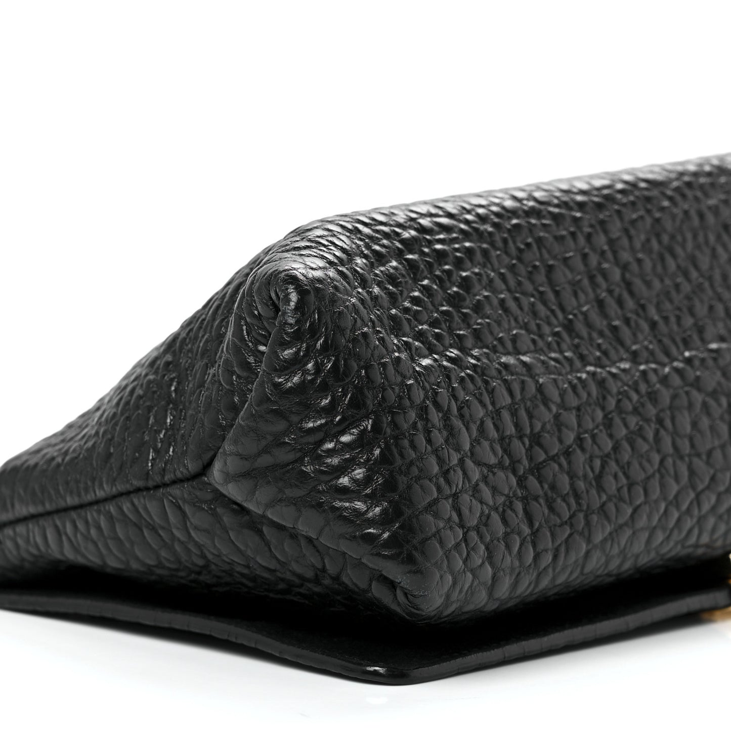 Signature Grain Small Madison Chain Clutch Black