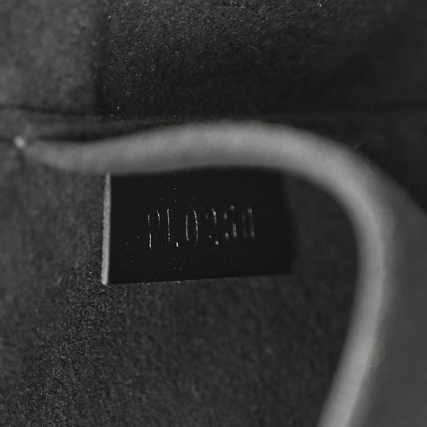Louis Vuitton Reverse Monogram Vanity PM 7 of 10