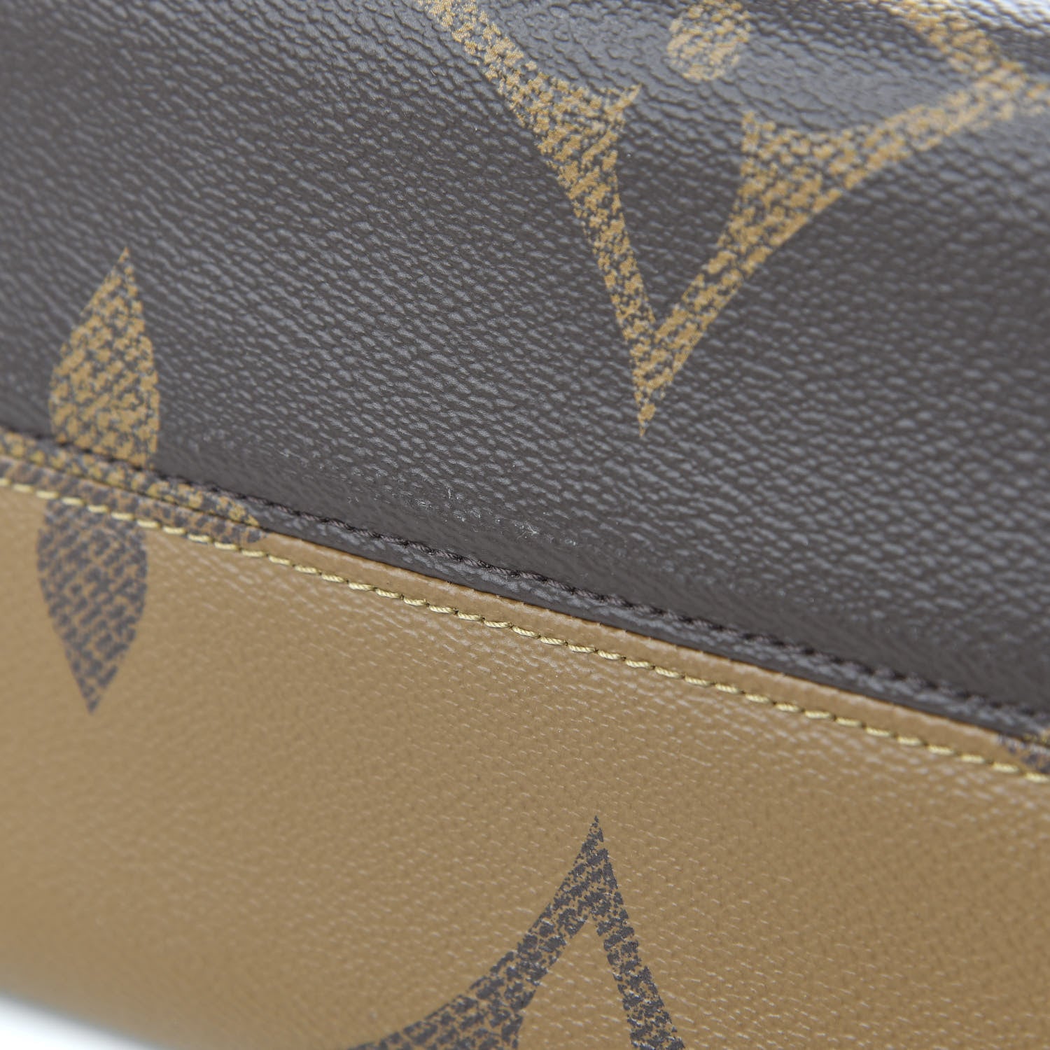 Louis Vuitton Reverse Monogram Giant Onthego MM 9 of 11