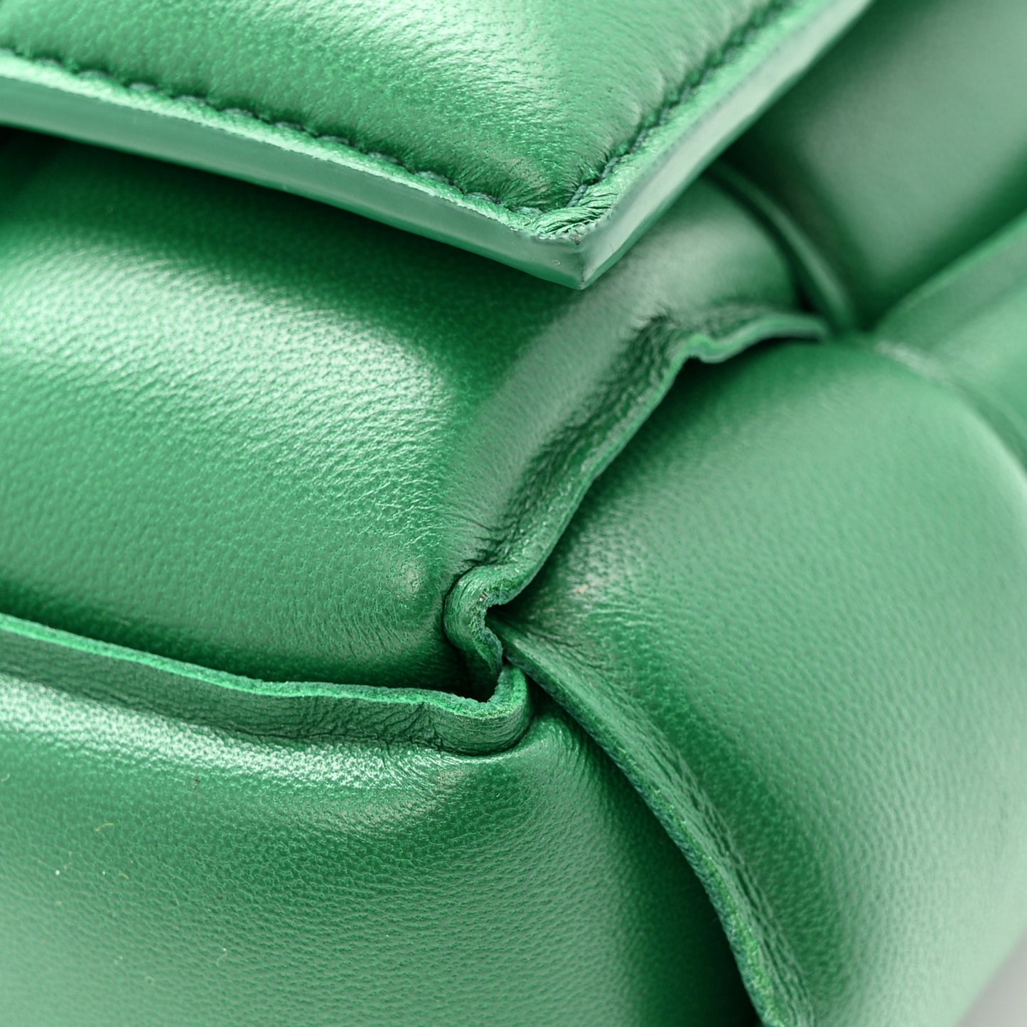 Lambskin Maxi Intreccio Padded Chain Cassette Crossbody Bag Racing Green