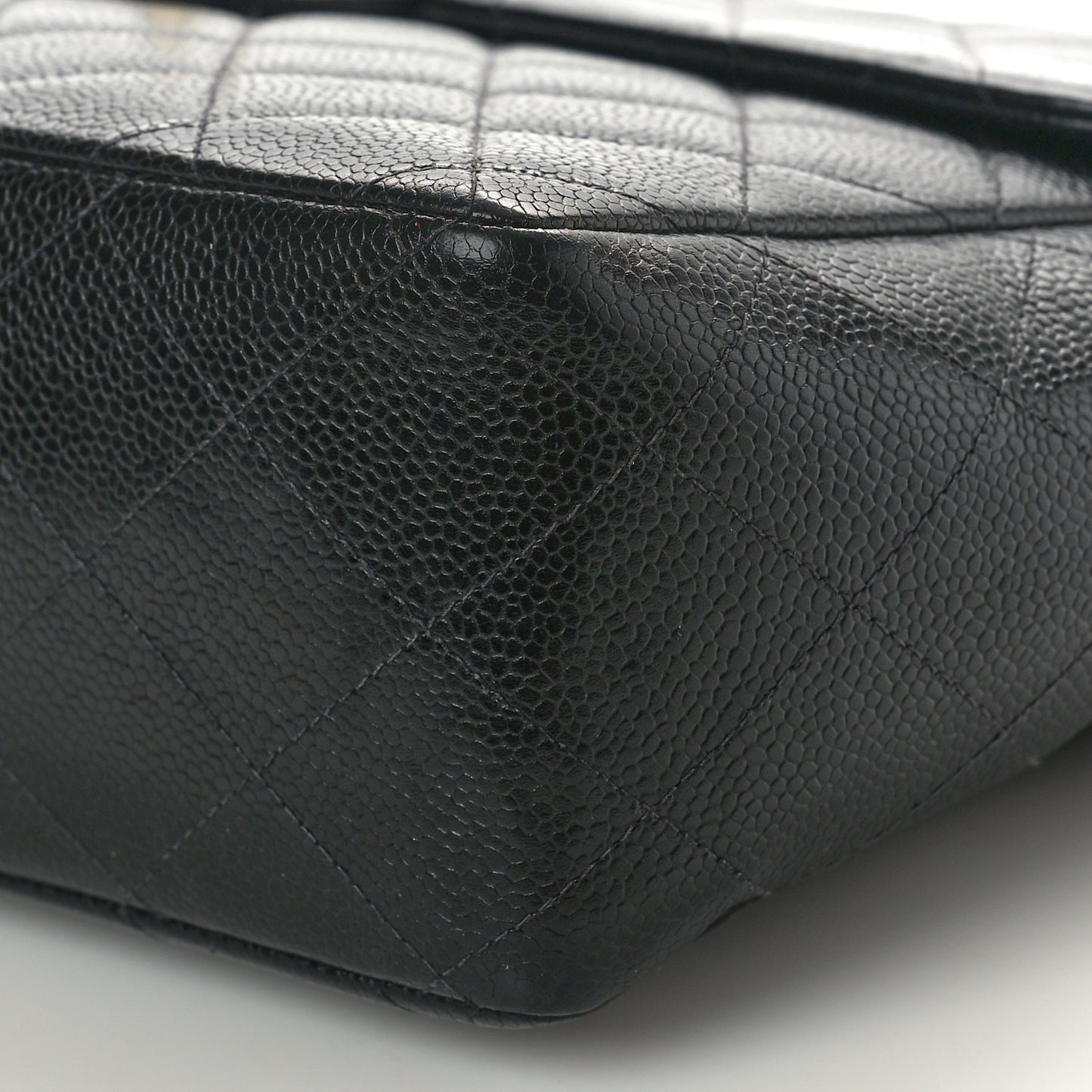 Caviar Quilted Jumbo Single Flap Black