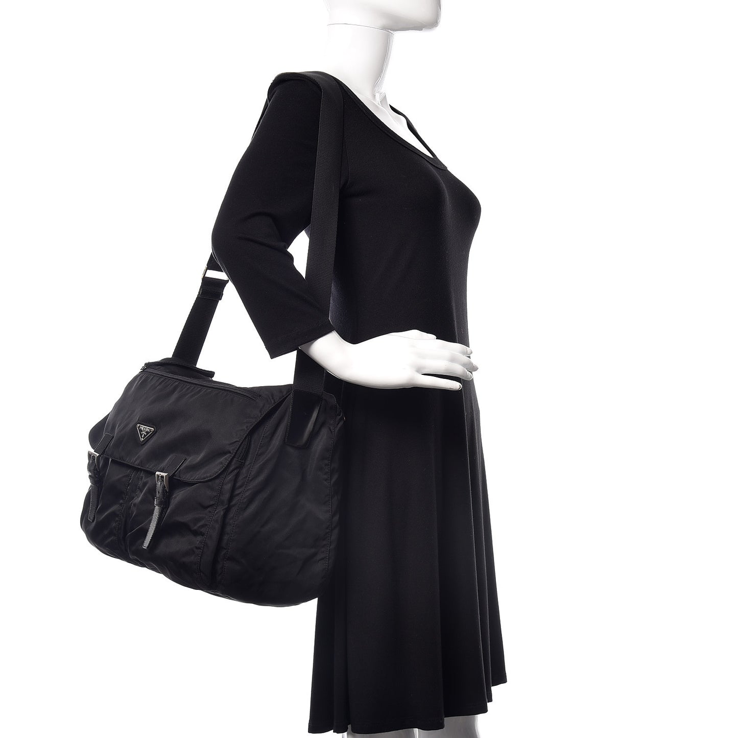 Nylon Vela Messenger Bag Black