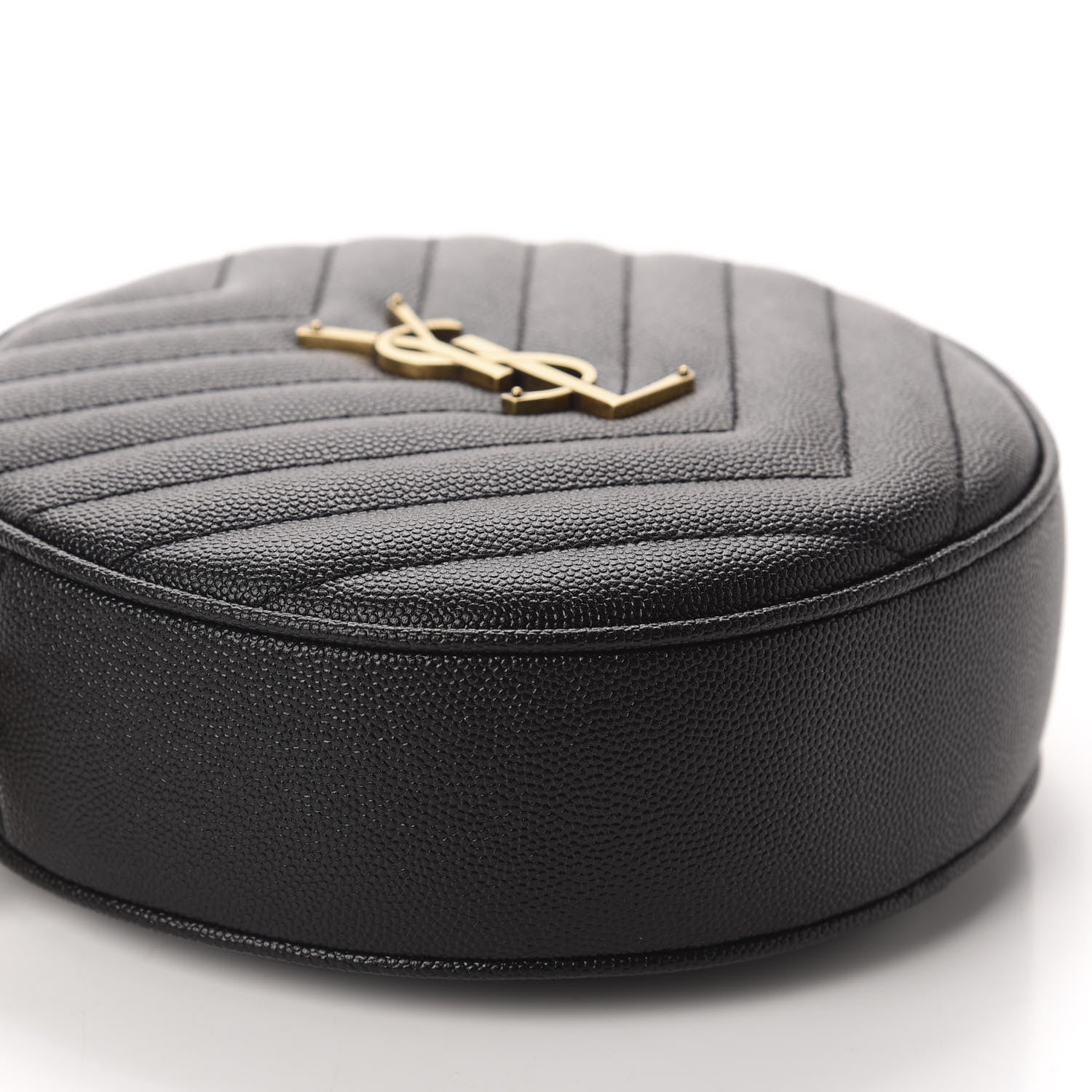 Saint Laurent Grain De Poudre Matelasse Chevron Quilted Round Vinyle Camera Bag Black 6 of 10