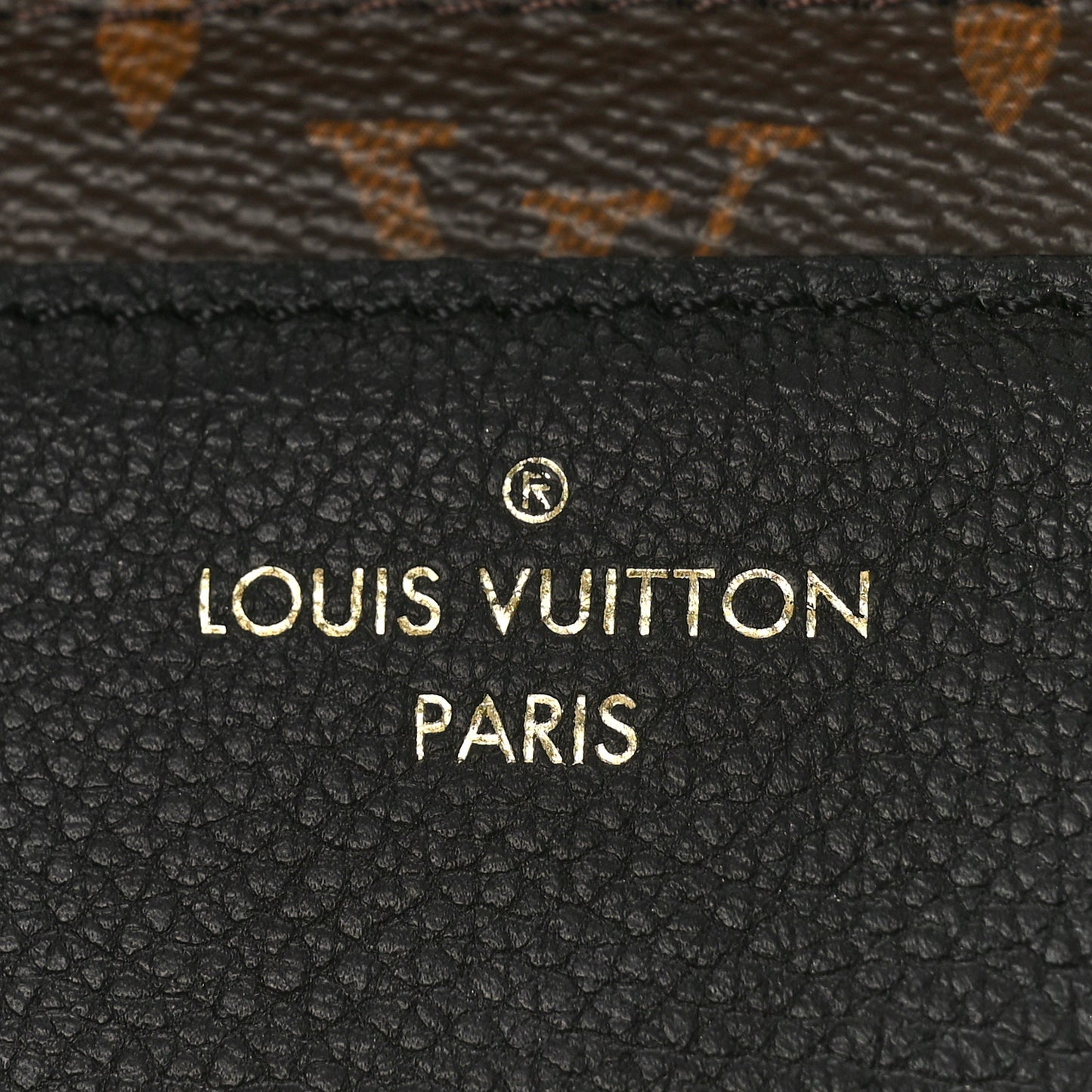 Monogram Victoire Black