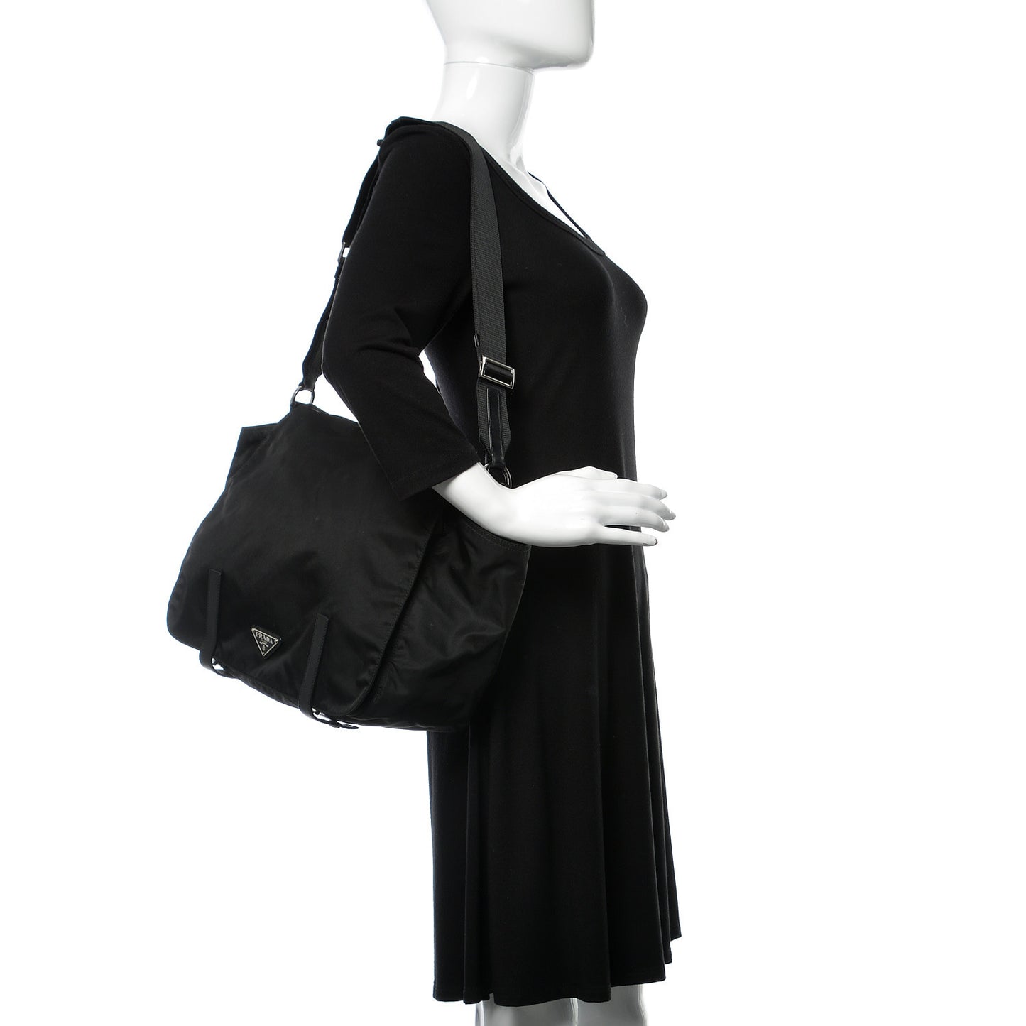 Nylon Vela Sport Messenger Bag Black