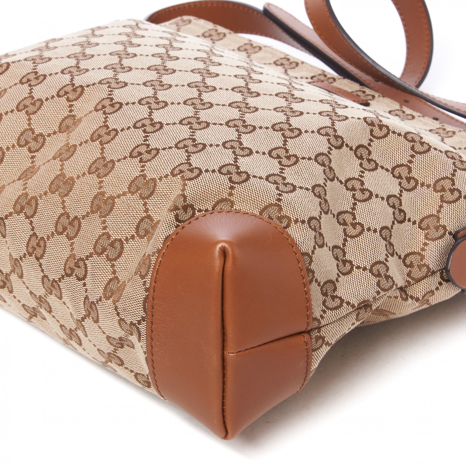 Gucci Monogram Messenger Brown 5 of 8