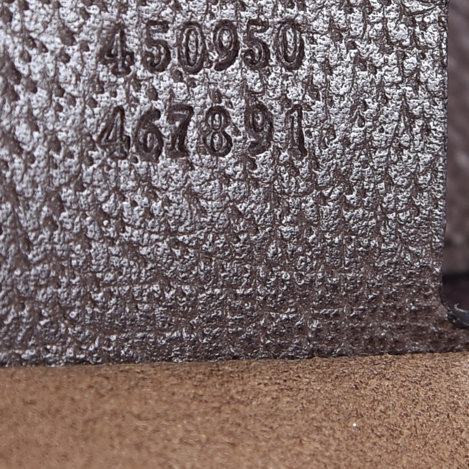 Gucci GG Supreme Monogram Bengal Vertical Tote Beige Yard 8 of 10