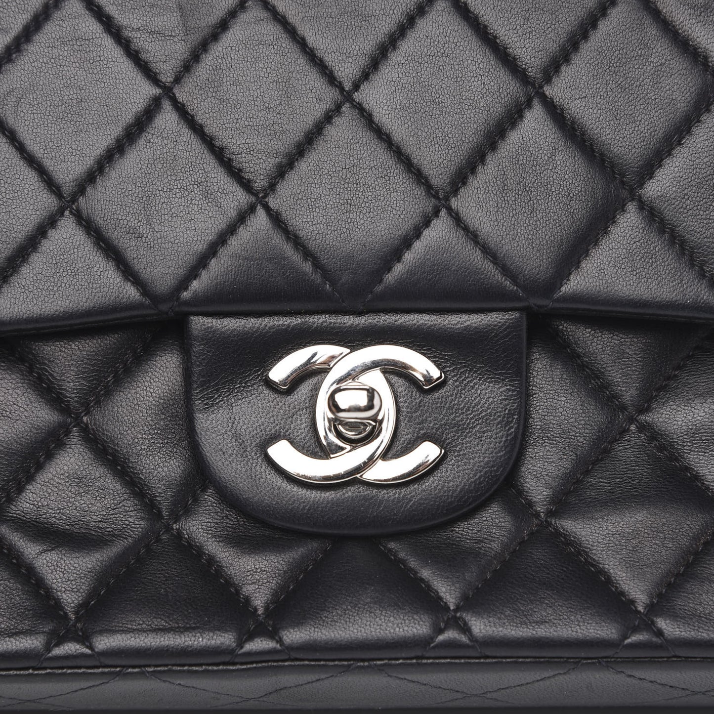 Lambskin Quilted Medium Double Flap Black