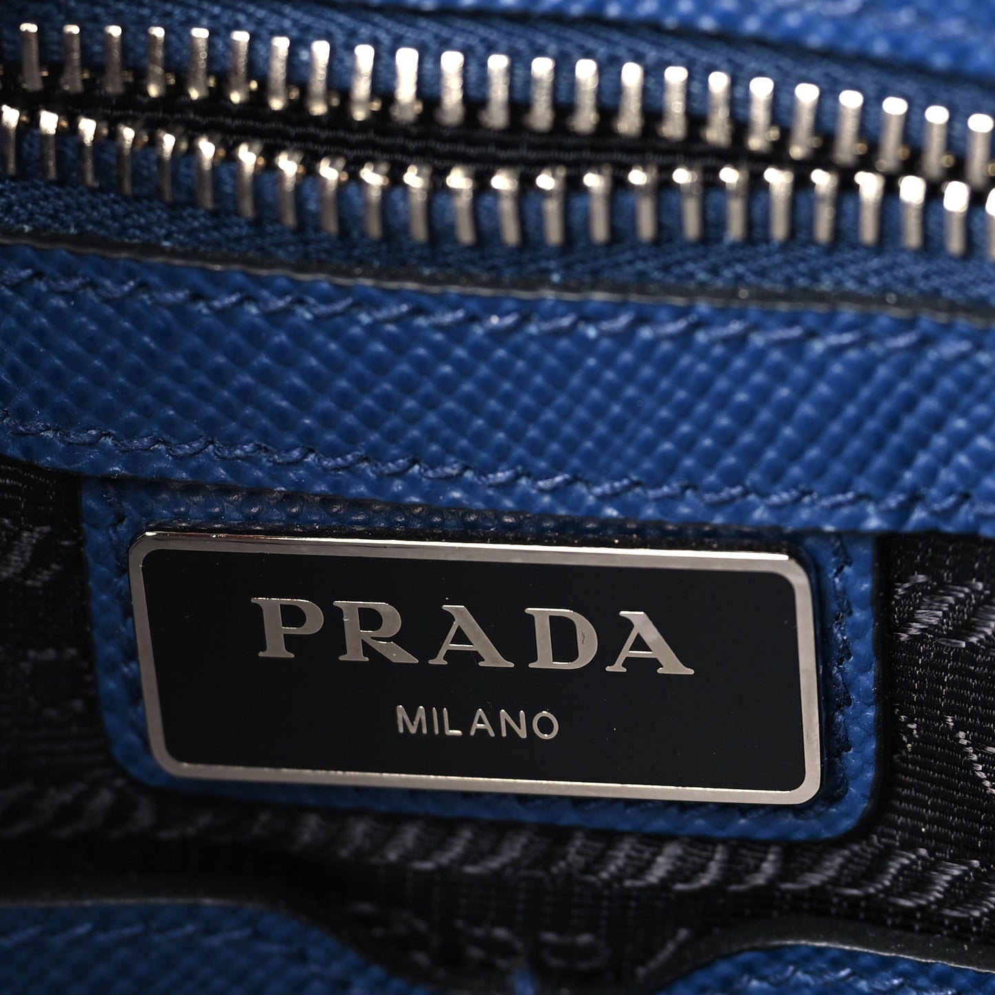 Saffiano Cuir Flat Messenger Bag Bluette