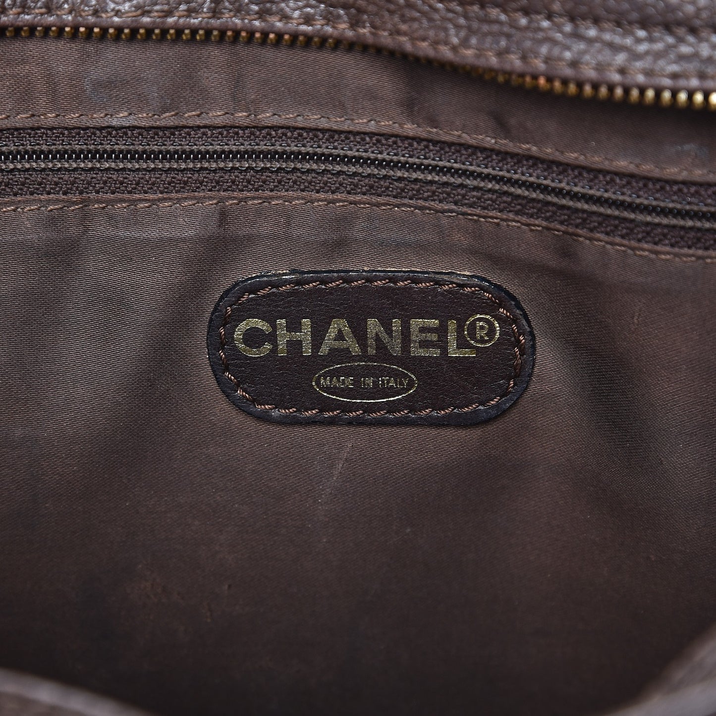 Caviar Shoulder Bag Brown