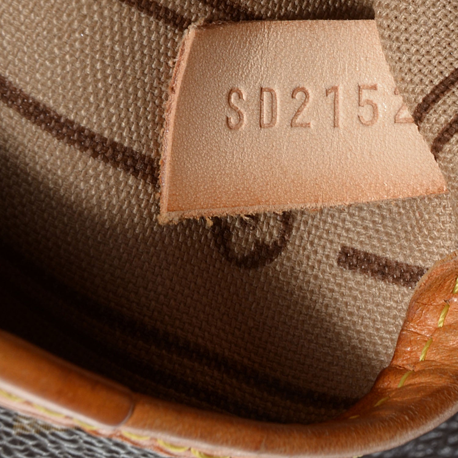 Louis Vuitton Monogram Neverfull MM 8 of 8