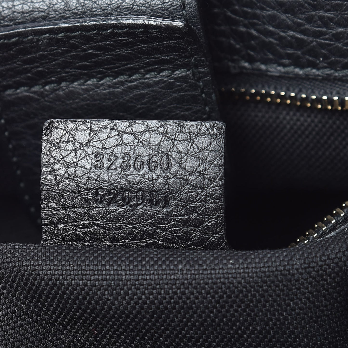 Pebbled Calfskin Medium Bamboo Shopper Tote Black