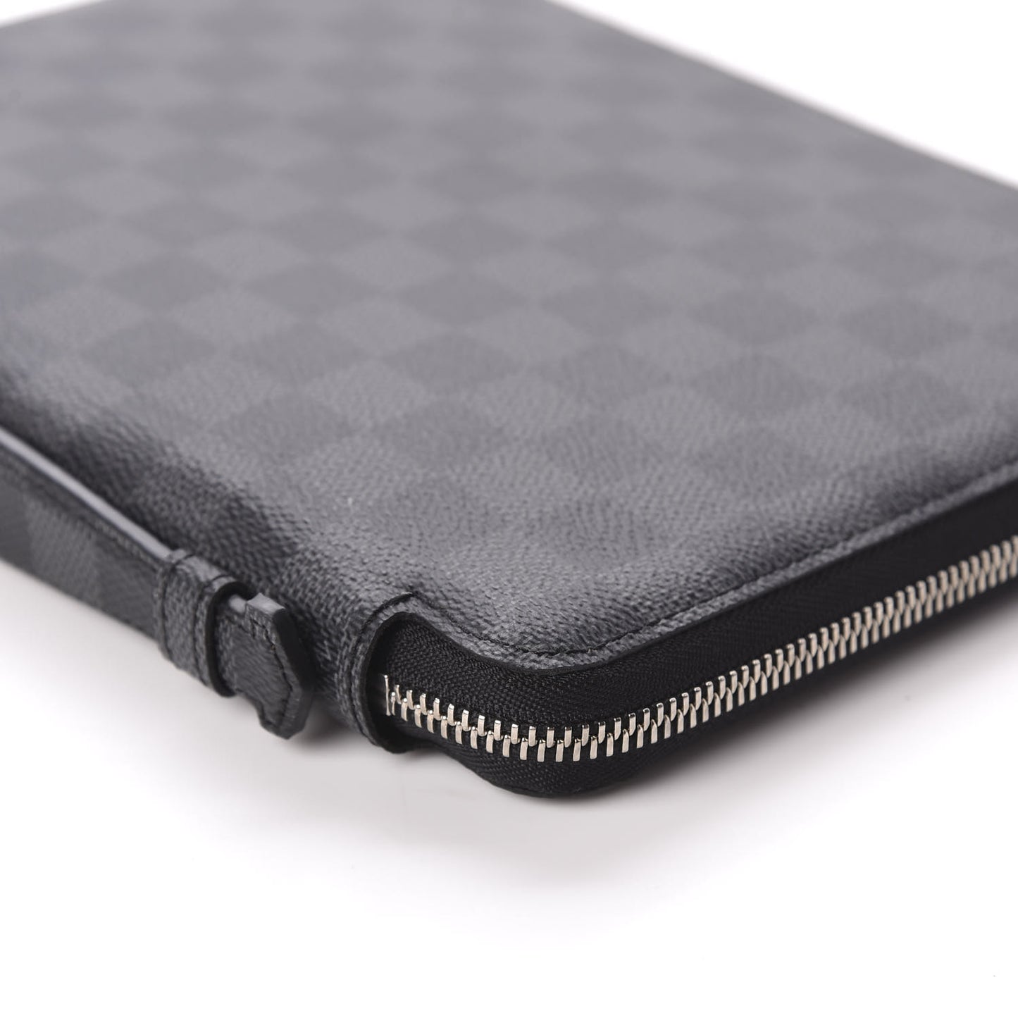 Damier Graphite Essential iPad Case