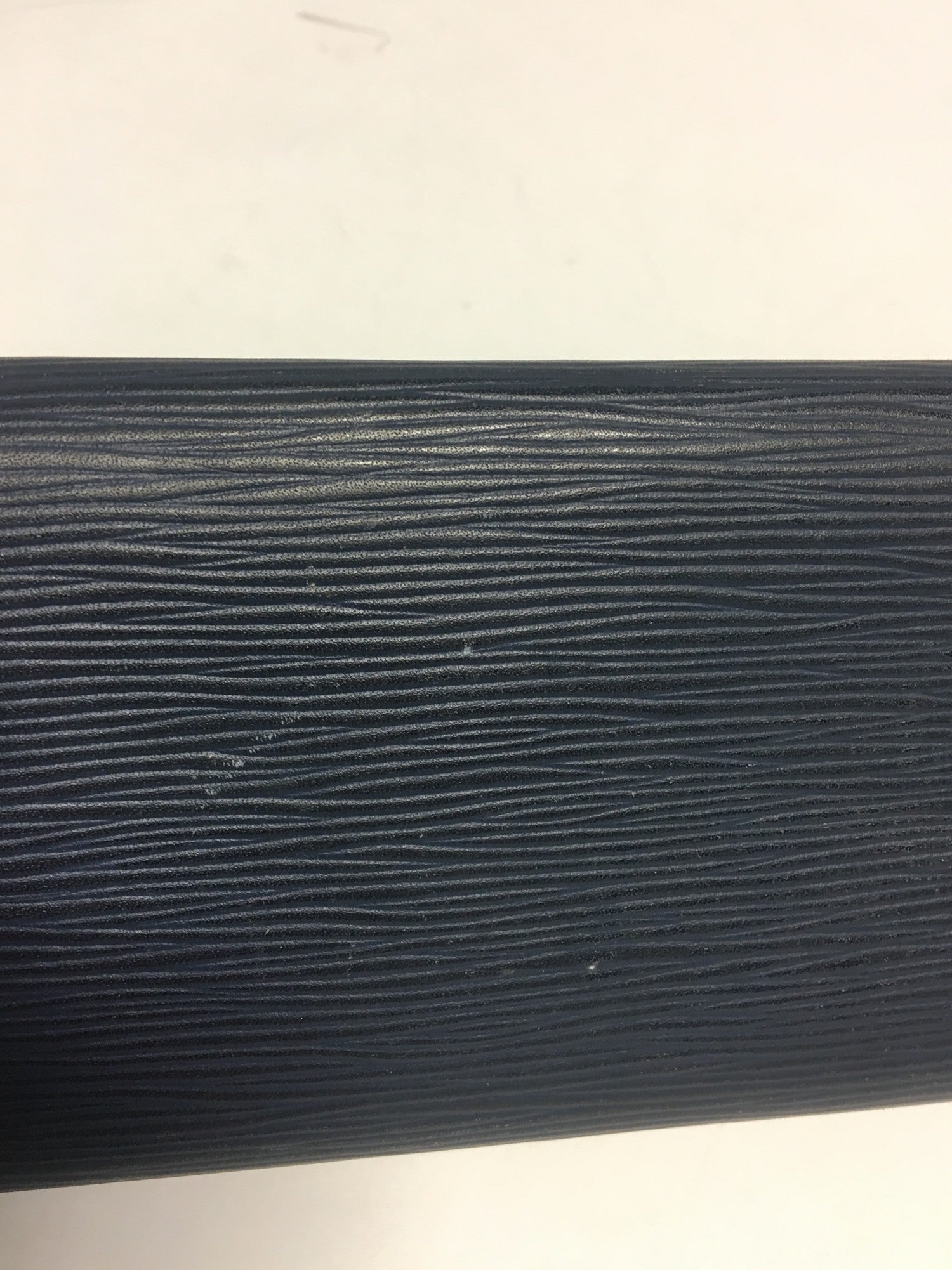 Louis Vuitton Epi Emilie Wallet Indigo 12 of 12