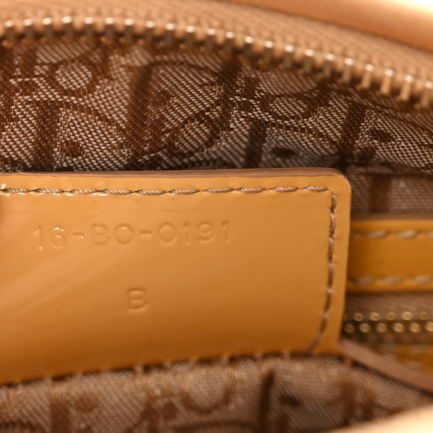 Patent Cannage Medium Lady Dior Dark Beige