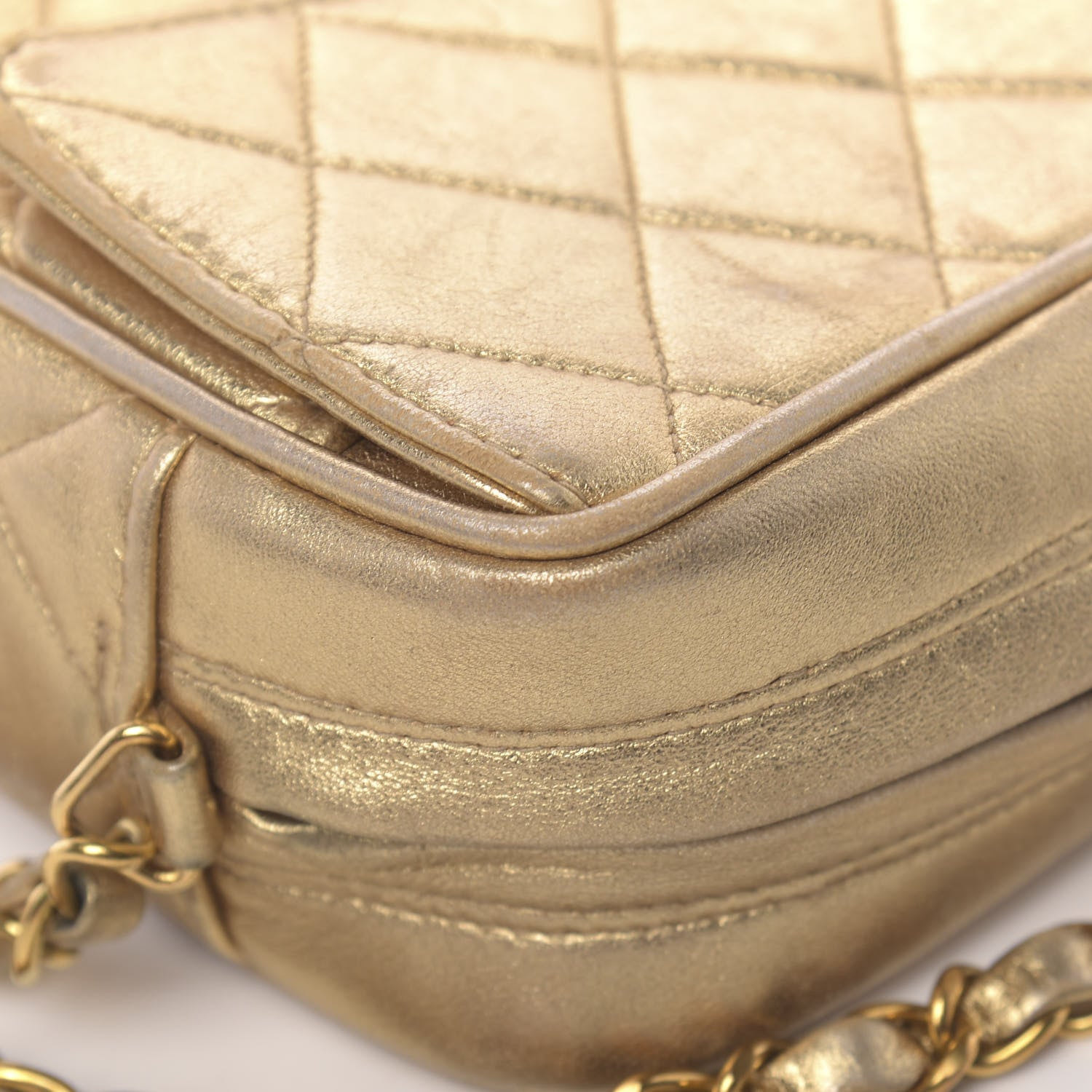 Chanel Metallic Lambskin Quilted Camera Case Gold 18 of 25