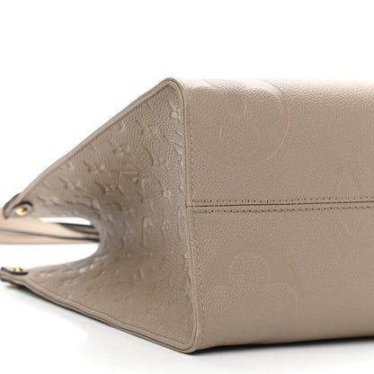 Louis Vuitton Empreinte Monogram Giant Onthego MM Tourterelle 7 of 11