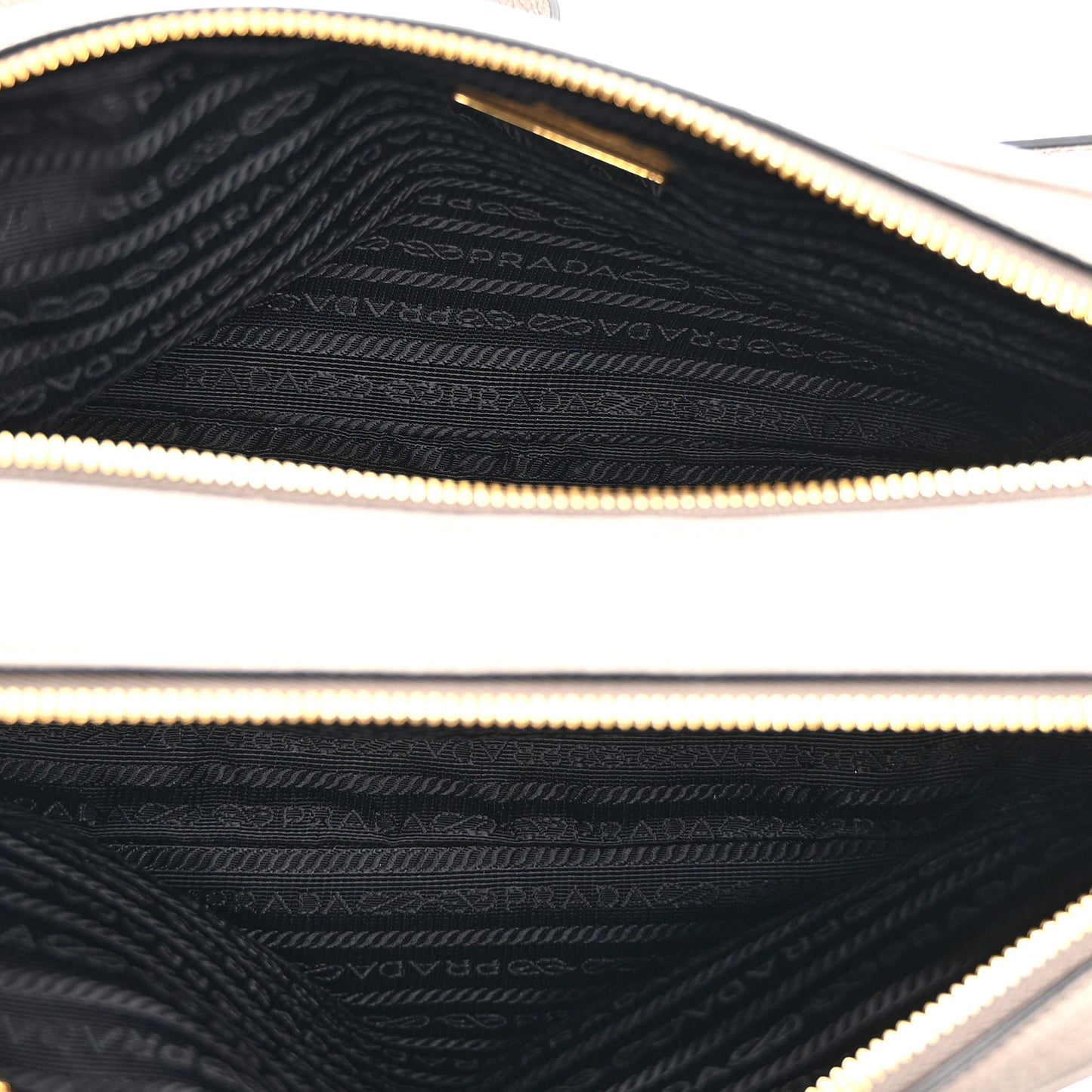 Vitello Phenix Camera Bag Argilla
