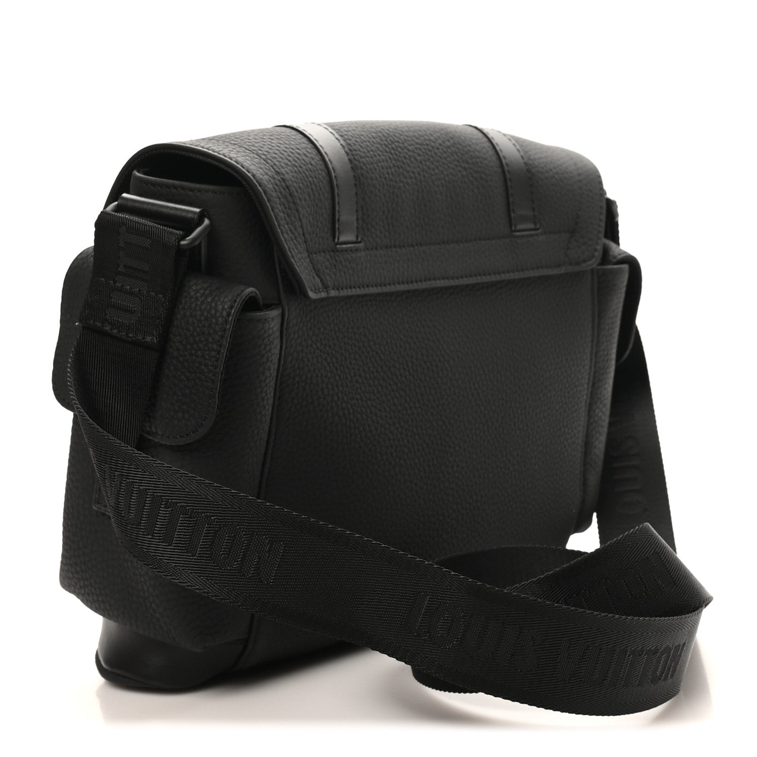 Louis Vuitton Taurillon Christopher Messenger Black 2 of 8