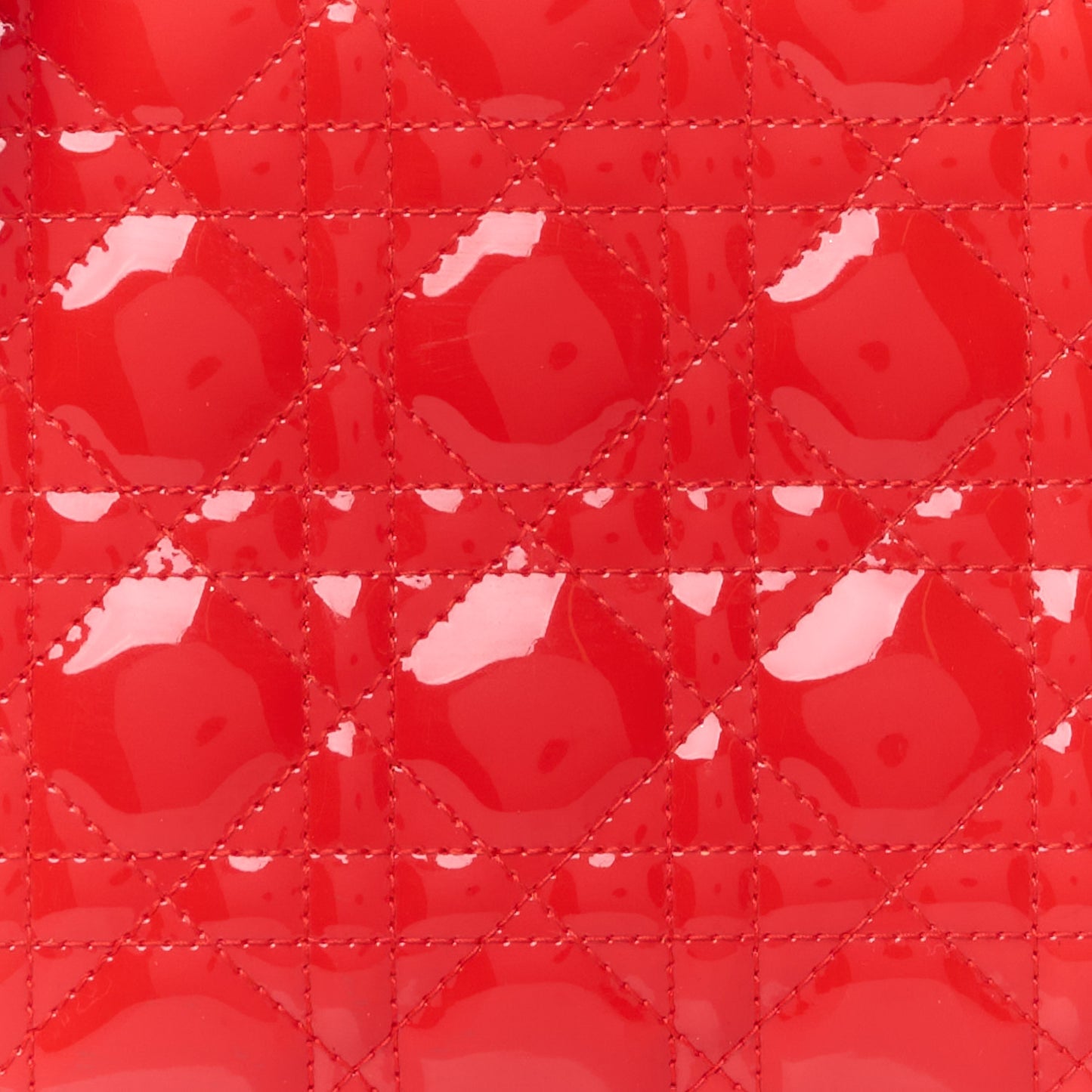 Patent Cannage Medium Lady Dior Red