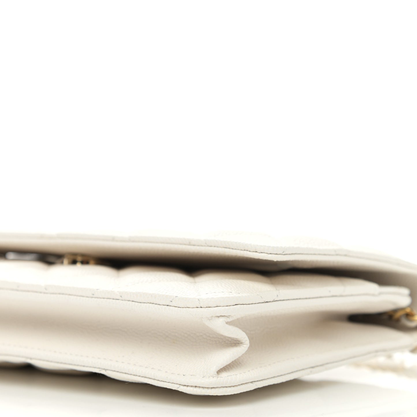 Caviar Quilted Wallet On Chain WOC White