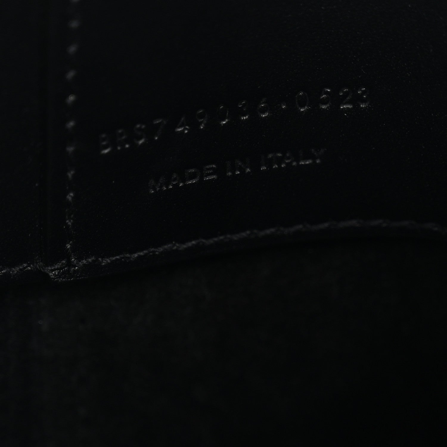 Saint Laurent Shiny Calfskin Le 37 Small Bucket Bag Black 7 of 10