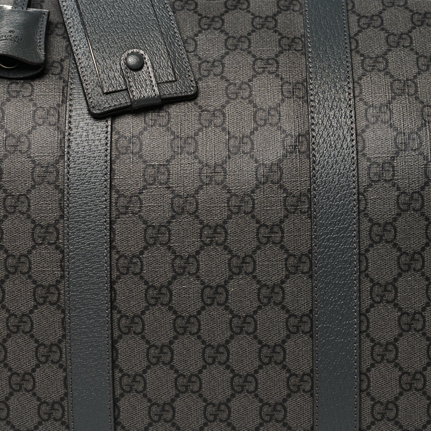 Gucci GG Supreme Monogram Textured Dollar Calfskin Large Savoy Duffle Bag Grey Black Graphite Grey 7 of 11