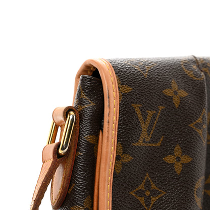 Louis Vuitton Monogram Menilmontant PM 10 of 11