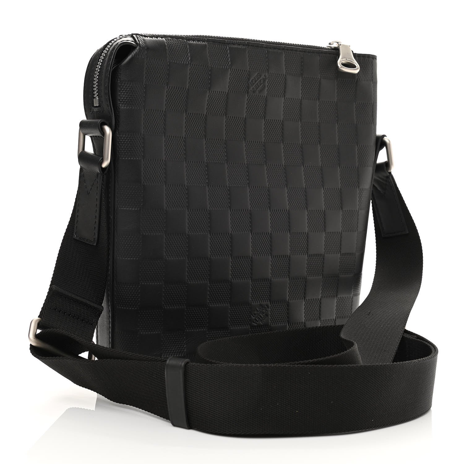 Louis Vuitton Damier Infini Discovery Messenger BB Onyx 3 of 11