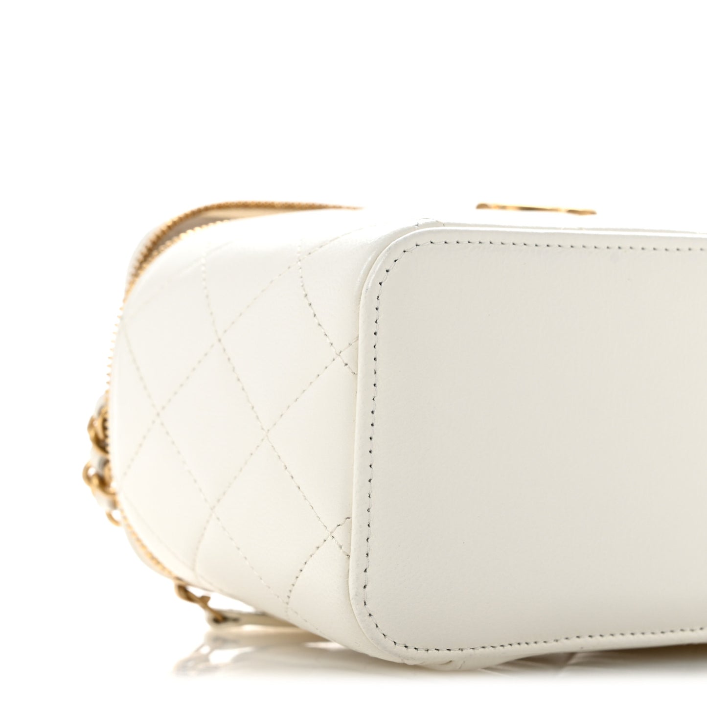 Goatskin Quilted Punk Essentials Vanity Case With Chain White